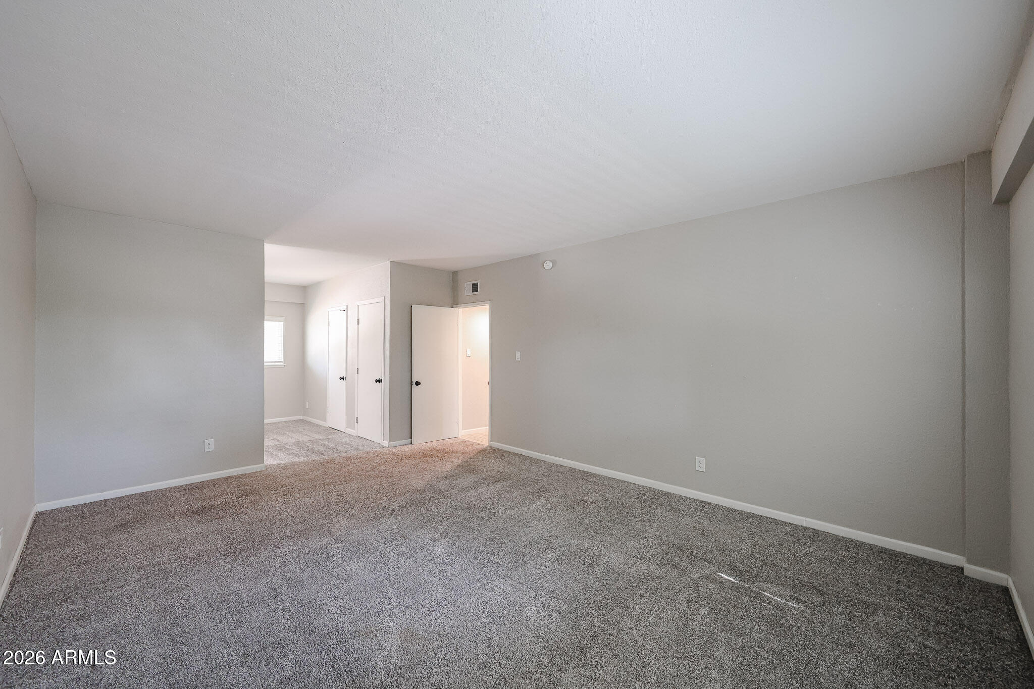 351 East Thomas Road, Unit D201 Phoenix, AZ 85012 - Photo 28 of 43