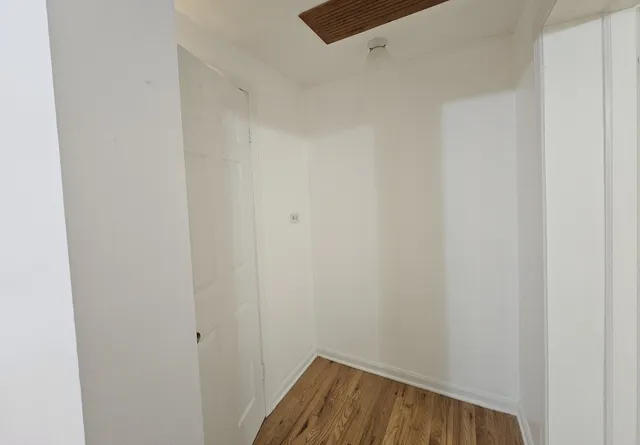 $1,100 | 7203 South Yates Boulevard, Unit 1A, Chicago, IL 60649