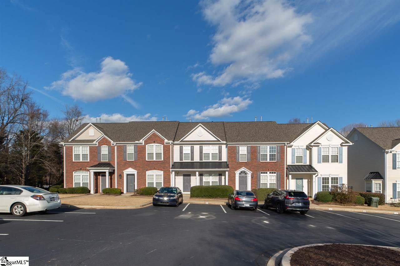130 Spring Crossing Circle Greer, SC 29650 - Photo 3 of 28