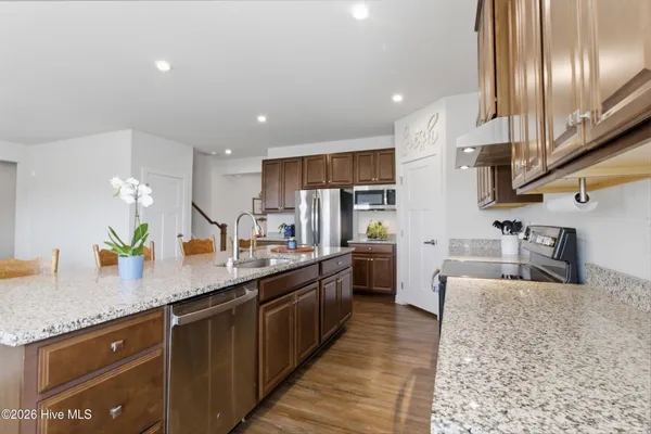 $529,900 | 306 Sunny Lake Road, Moyock, NC 27958