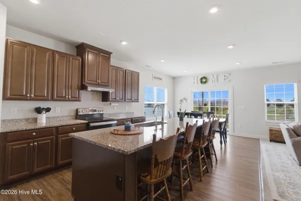 $529,900 | 306 Sunny Lake Road, Moyock, NC 27958