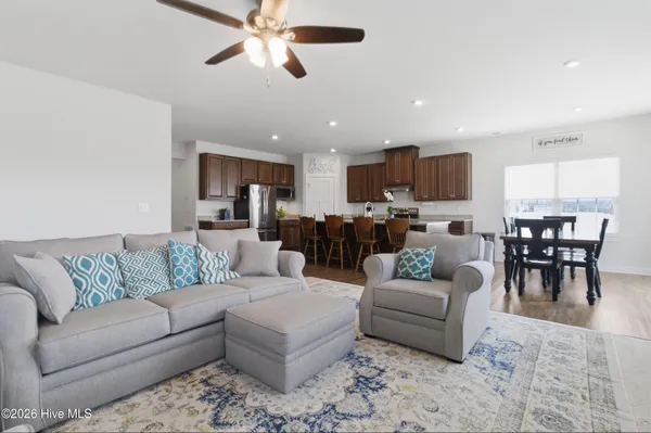 $529,900 | 306 Sunny Lake Road, Moyock, NC 27958