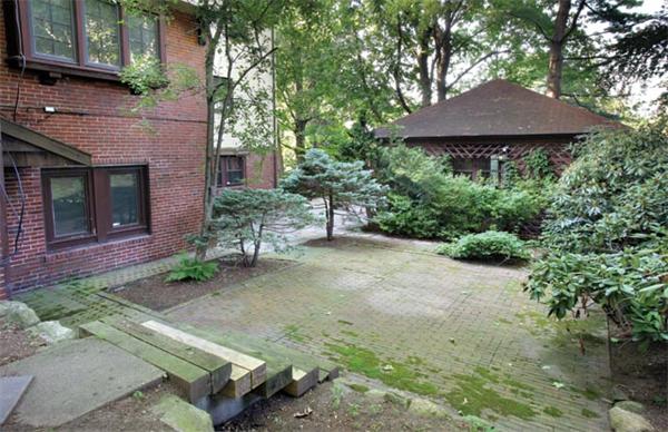 219 Buckminster Road Brookline, MA 02445 - Photo 3 of 3