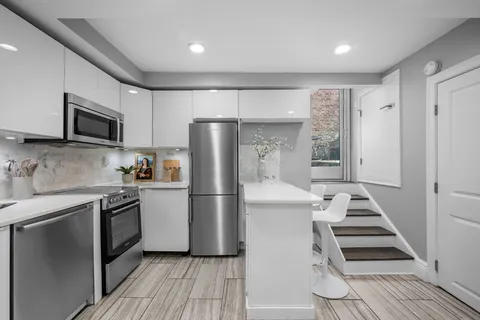 $515,000 | 1 Melrose Street, Unit 1, Boston, MA 02116