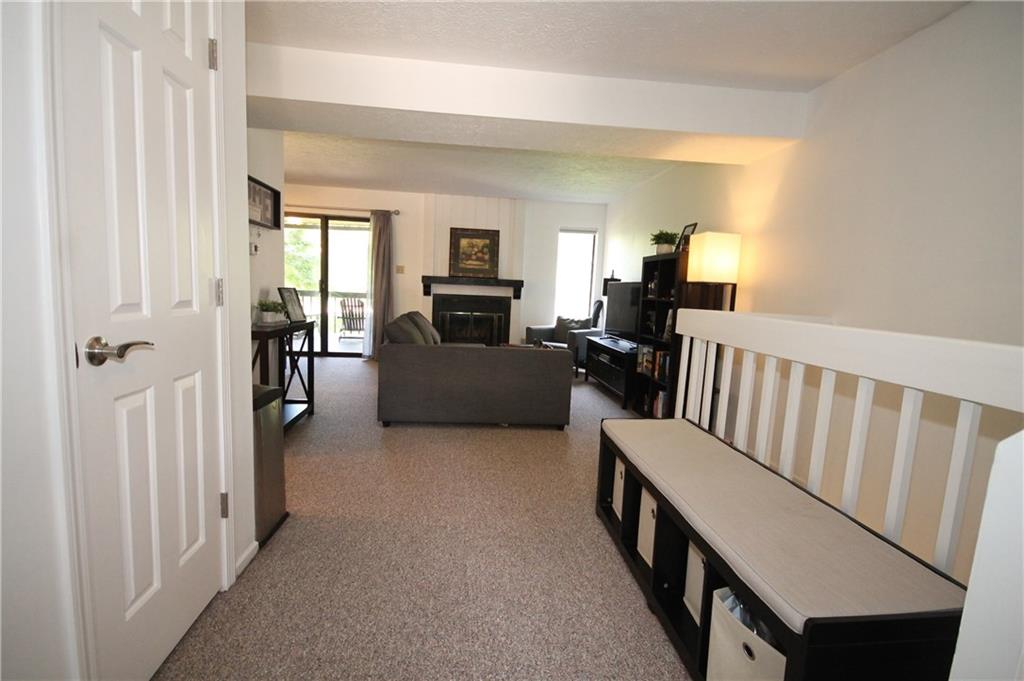 90 Lookout Ridge Drive Columbus, IN 47201 - Photo 2 of 25 Gallery Image 2
