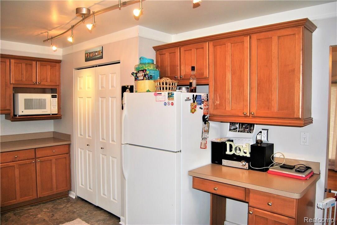 1257 Maple Drive Rochester, MI 48307 - Photo 14 of 23 DSC_0018.JPG