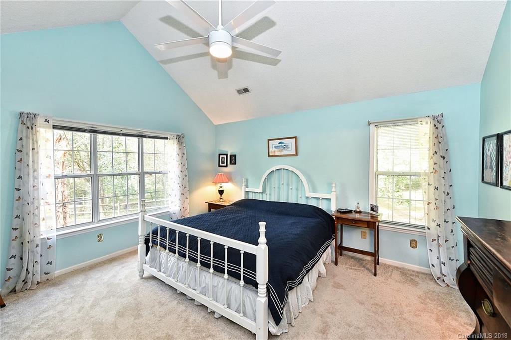 8245 Hunley Ridge Road Matthews, NC 28104 - Photo 11 of 27 Gallery Image 11