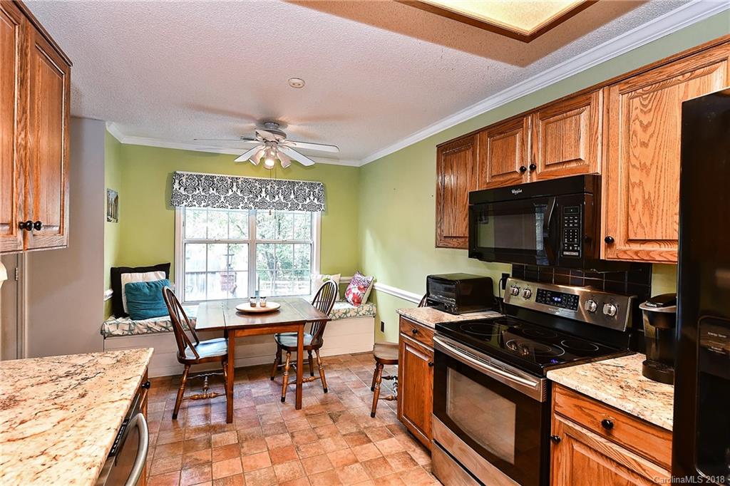 8245 Hunley Ridge Road Matthews, NC 28104 - Photo 9 of 27 Gallery Image 9