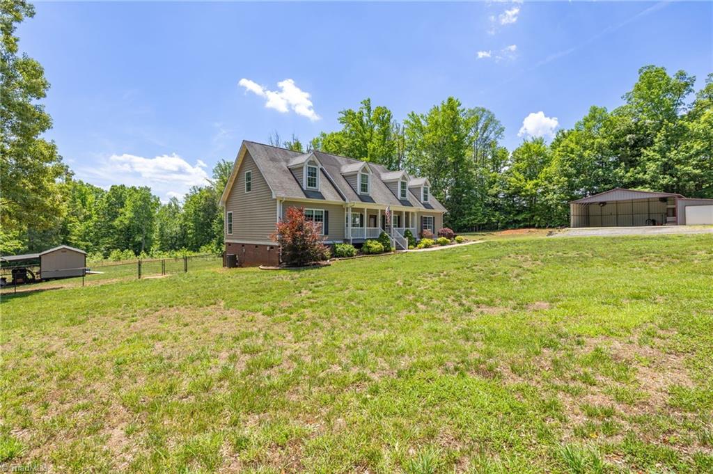 1616 Iron Works Road Reidsville, NC 27320 - Photo 4 of 50