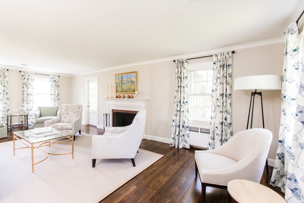 32 Sagamore Road Wellesley, MA 02481 - Photo 5 of 26