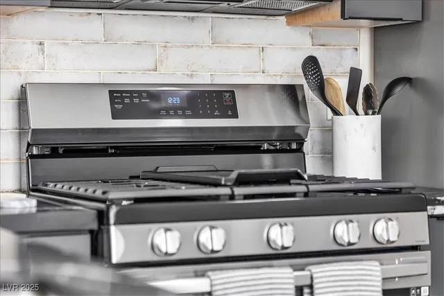 $305,000 | 9050 West Warm Springs Road, Unit 2177, Las Vegas, NV 89148