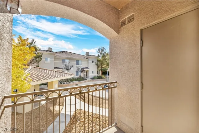 $305,000 | 9050 West Warm Springs Road, Unit 2177, Las Vegas, NV 89148