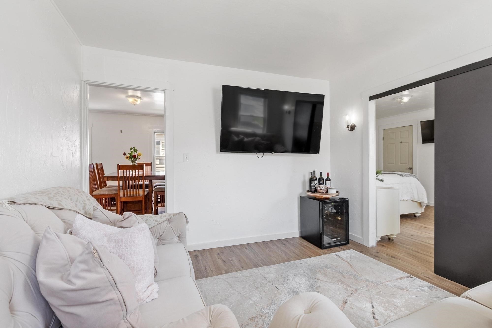 262 Oak Street Clinton, MA 01510 - Photo 8 of 42 Gallery Image 8