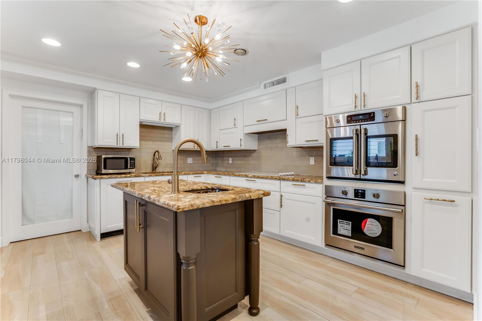 9300 Bay Drive Surfside, FL 33154 - Photo 11 of 36