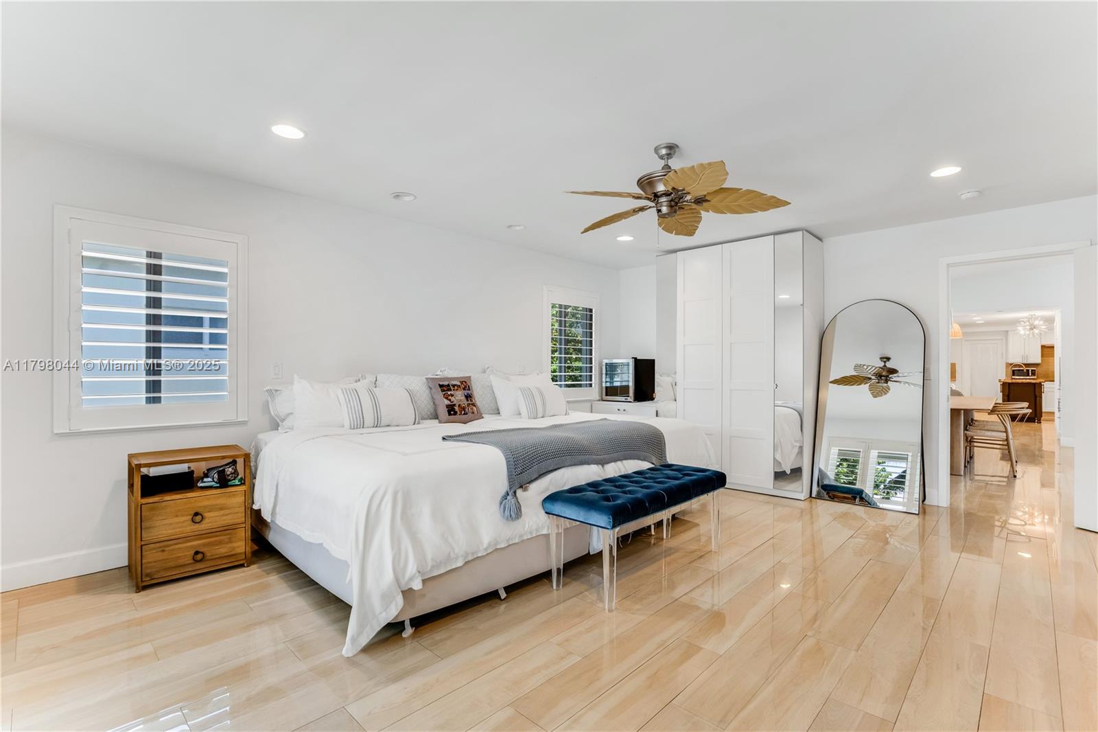 9300 Bay Drive Surfside, FL 33154 - Photo 14 of 36