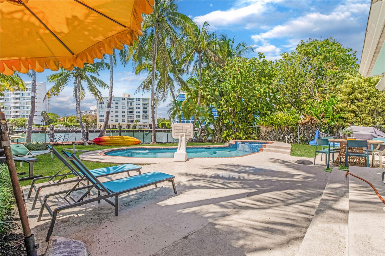 9300 Bay Drive Surfside, FL 33154 - Photo 27 of 36