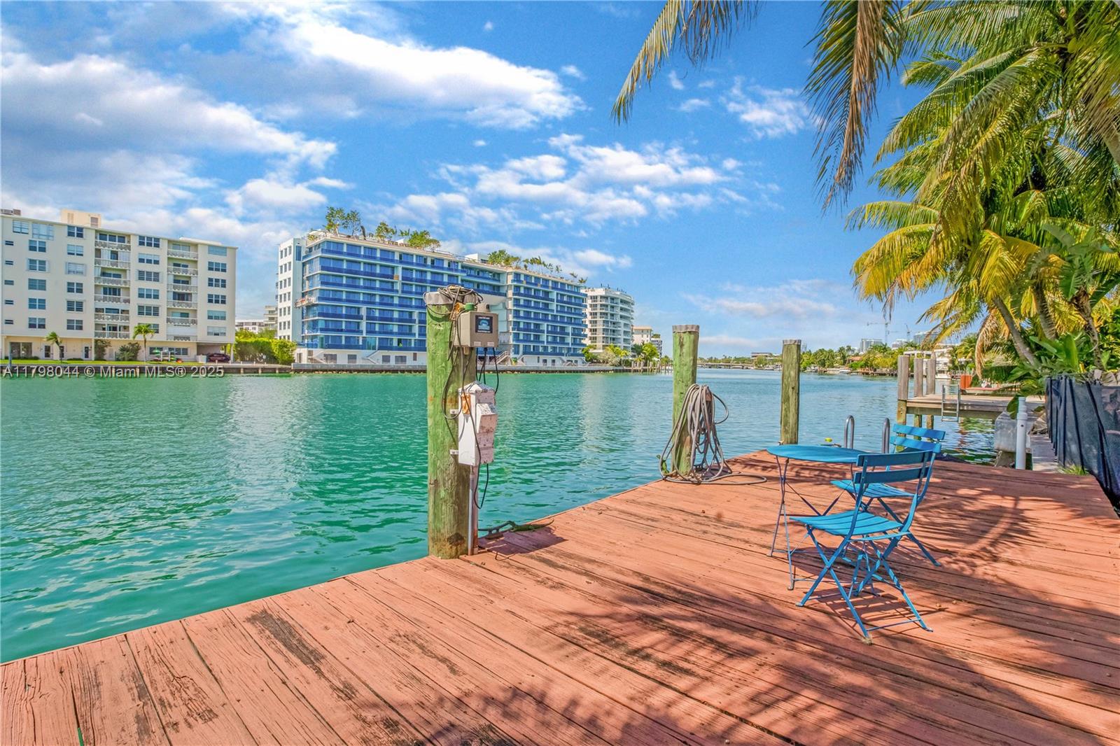 9300 Bay Drive Surfside, FL 33154 - Photo 29 of 36