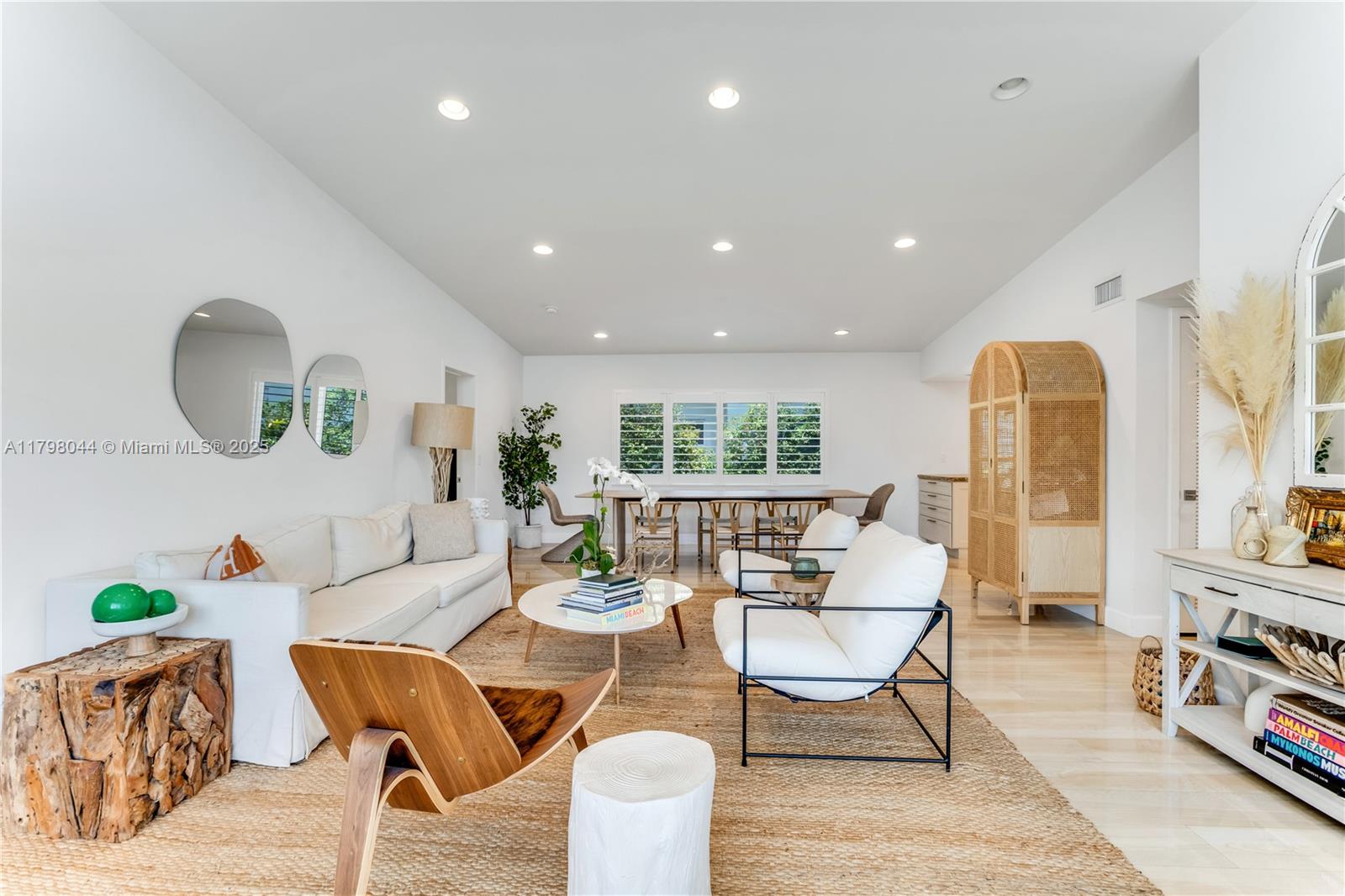 9300 Bay Drive Surfside, FL 33154 - Photo 4 of 36