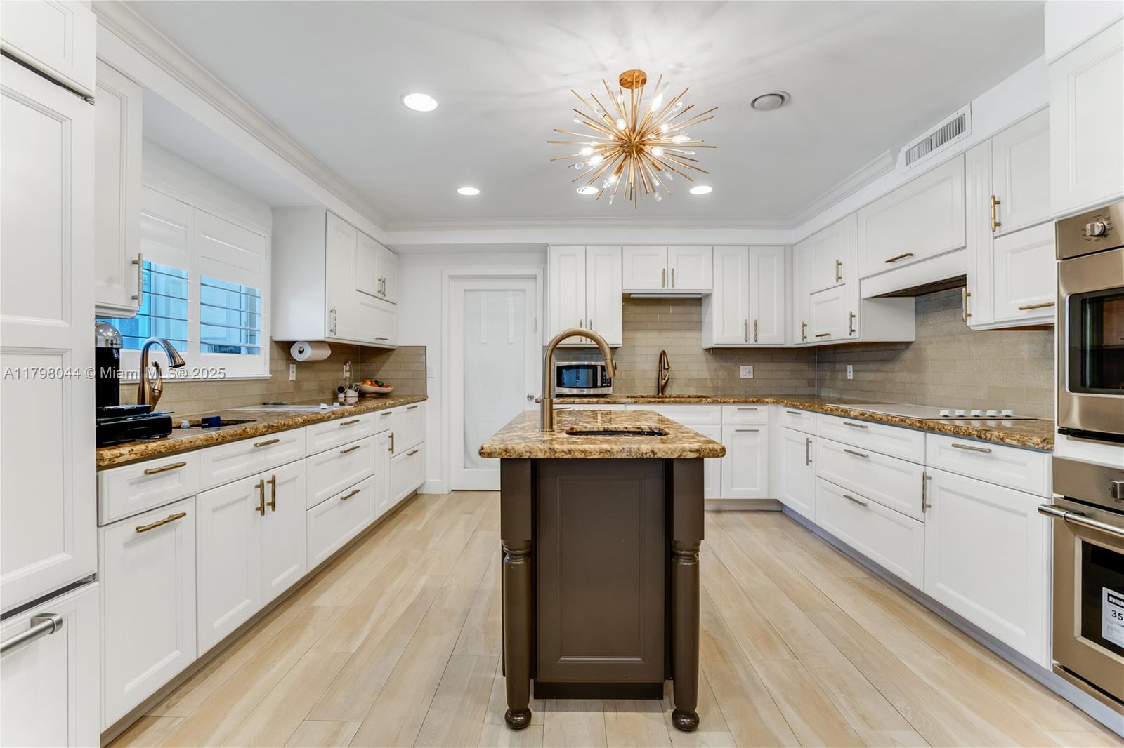 9300 Bay Drive Surfside, FL 33154 - Photo 10 of 36