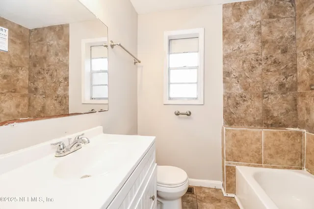 $1,500 | 6418 Ballejo Court North, Jacksonville, FL 32210