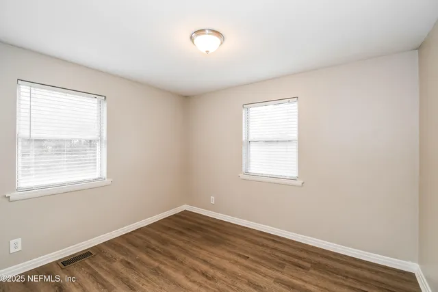 $1,500 | 6418 Ballejo Court North, Jacksonville, FL 32210