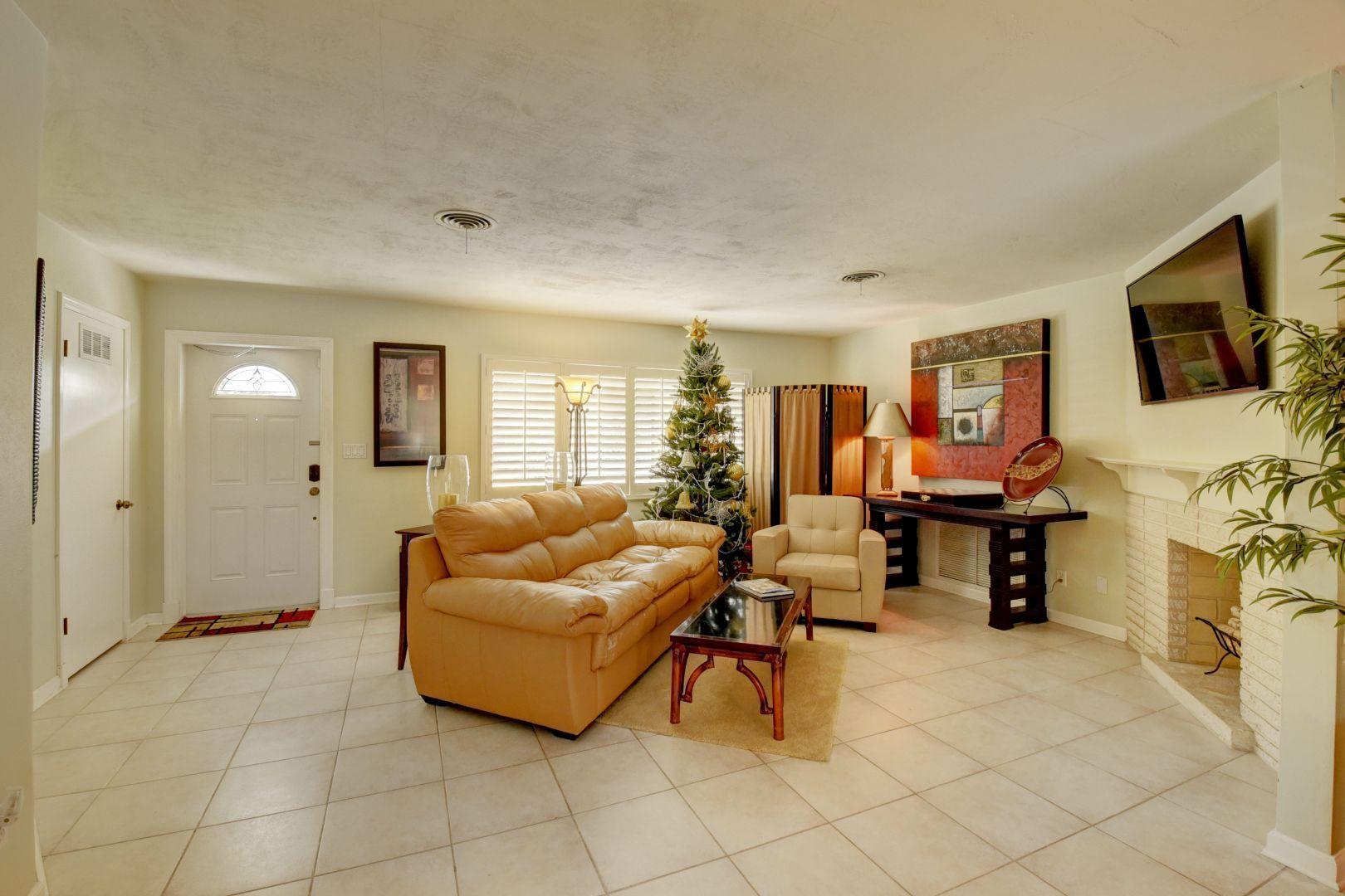 1345 Southwest 7th Street Boca Raton, FL 33486 - Photo 3 of 32 04_virtuals1 (4)