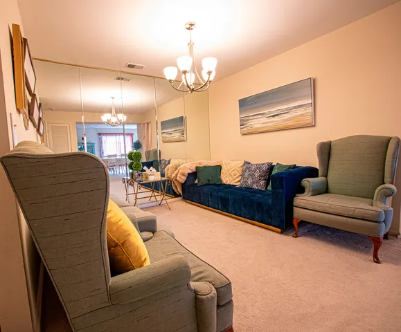 $259,000 | 4050 Dundee Road, Unit 203, Northbrook, IL 60062