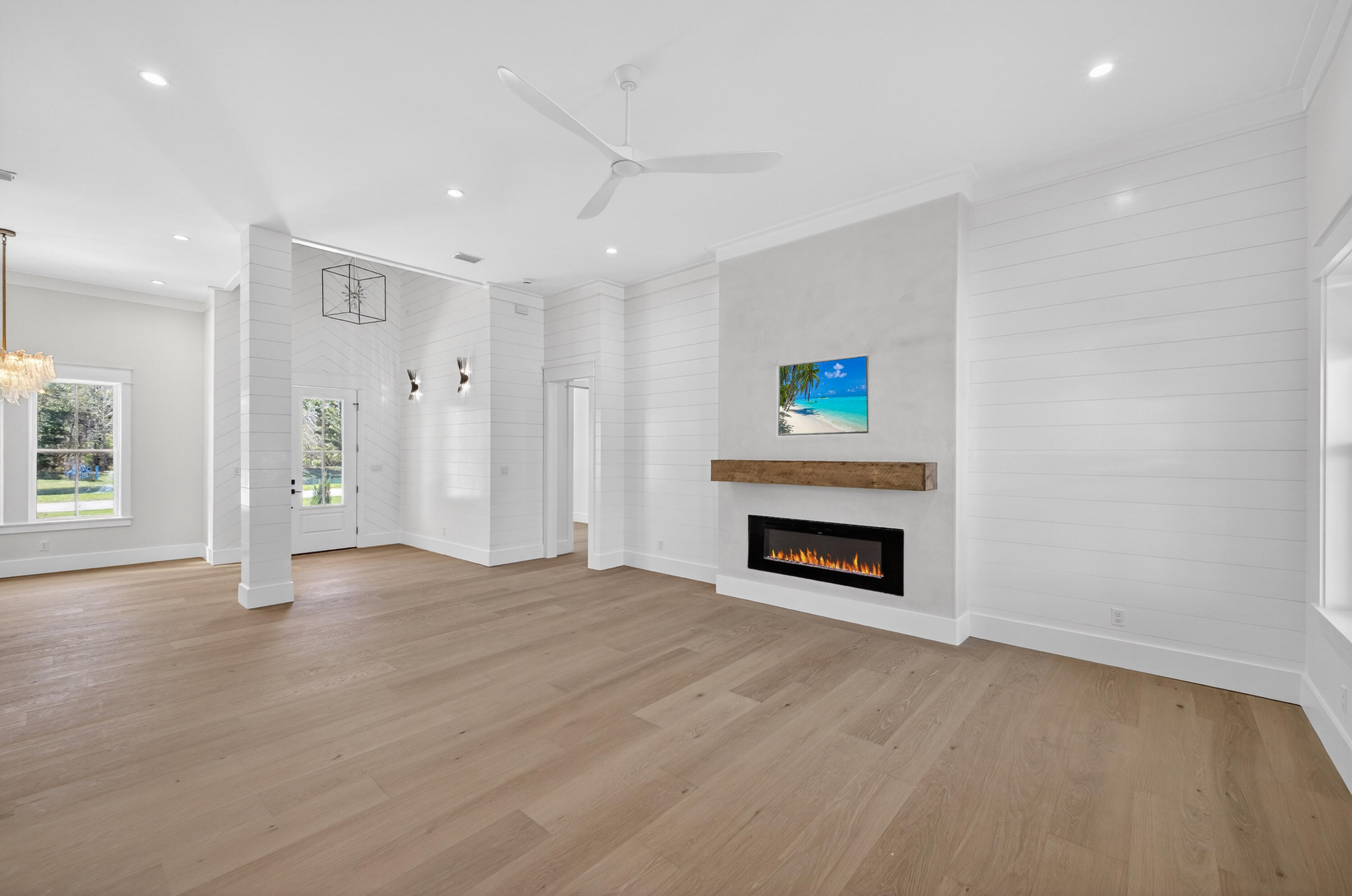 186 Hibernate Way Freeport, FL 32439 - Photo 2 of 48 .