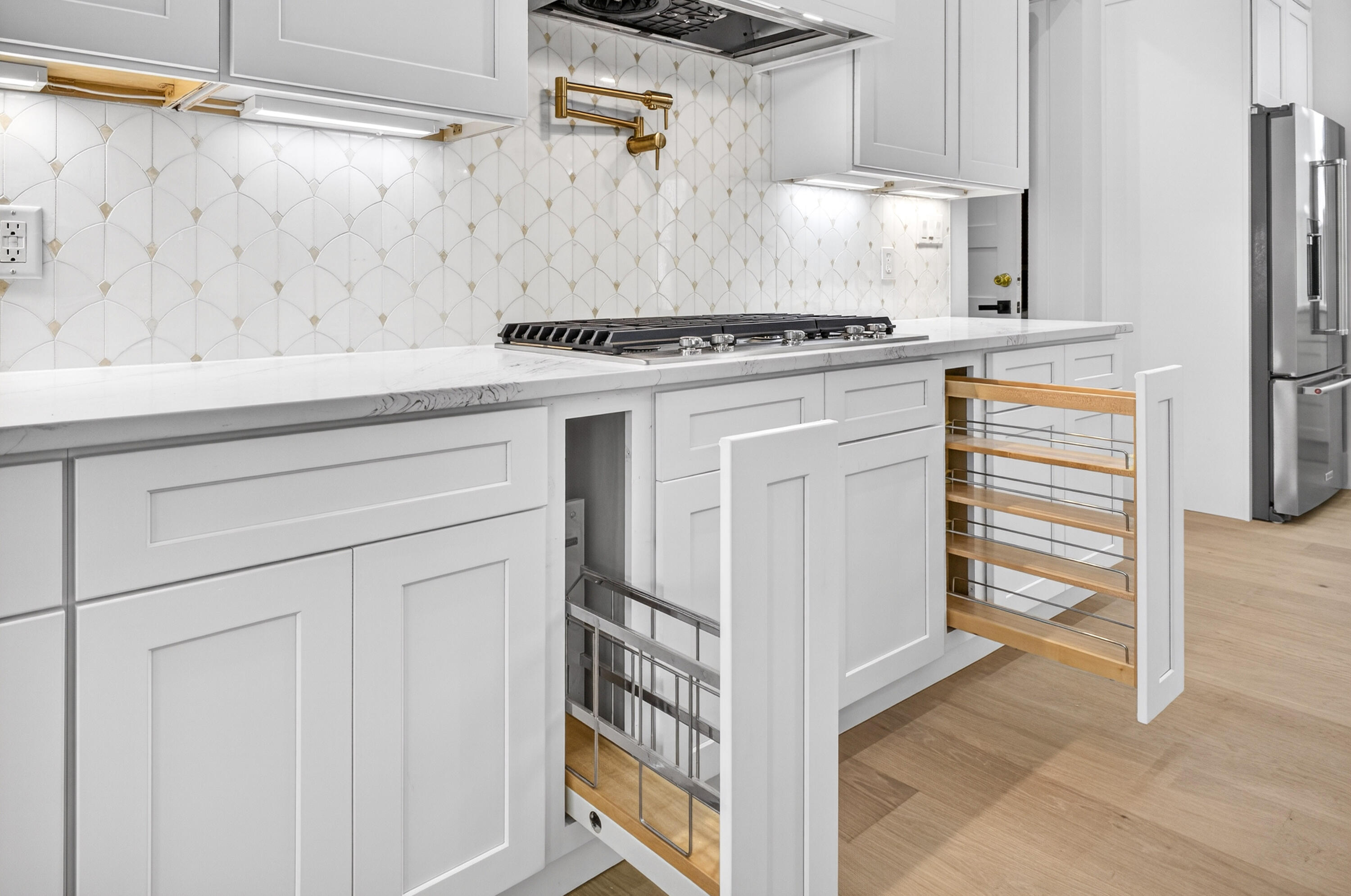 186 Hibernate Way Freeport, FL 32439 - Photo 22 of 48 Spice rack