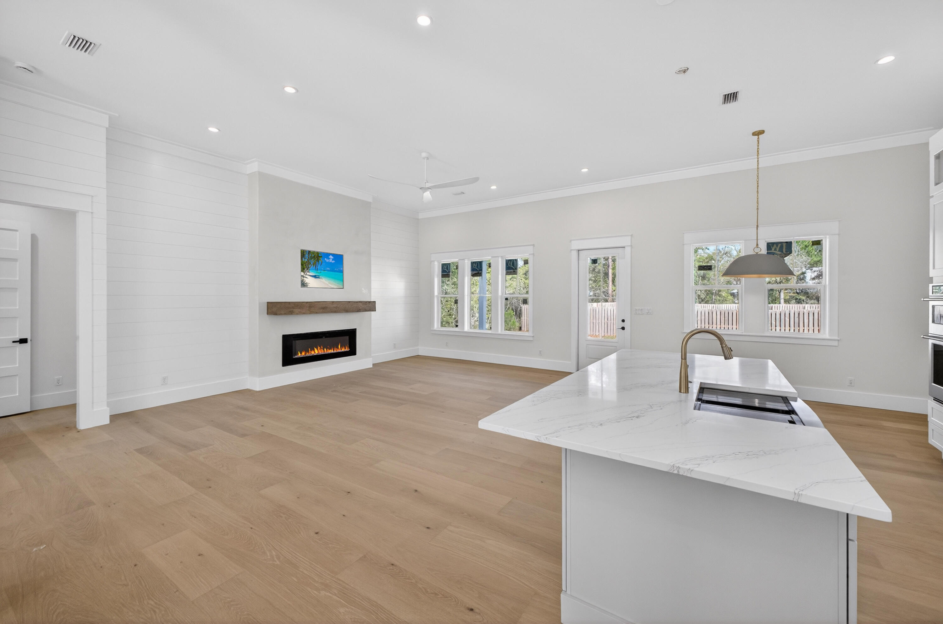 186 Hibernate Way Freeport, FL 32439 - Photo 25 of 48 .