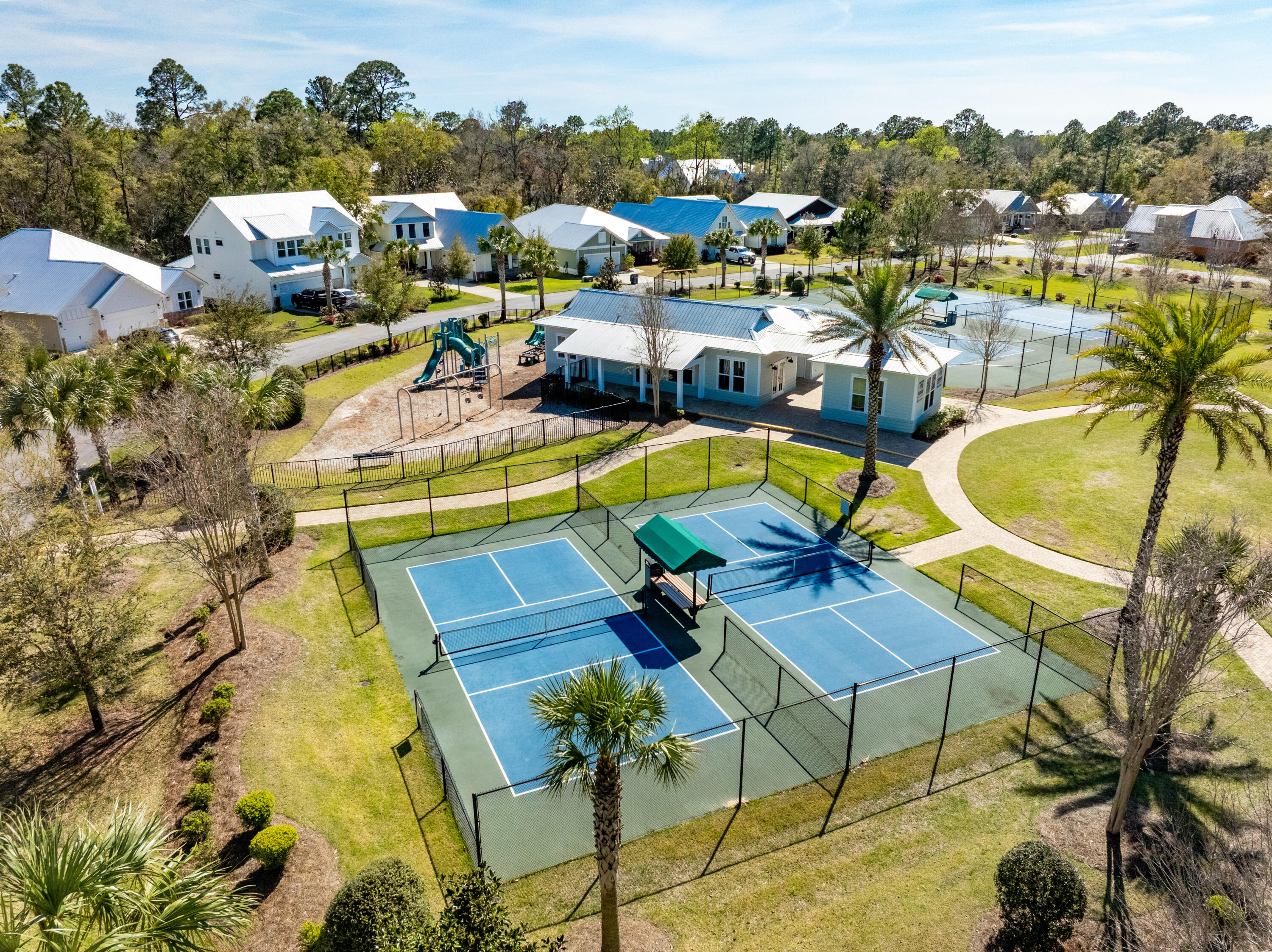 186 Hibernate Way Freeport, FL 32439 - Photo 35 of 48 .