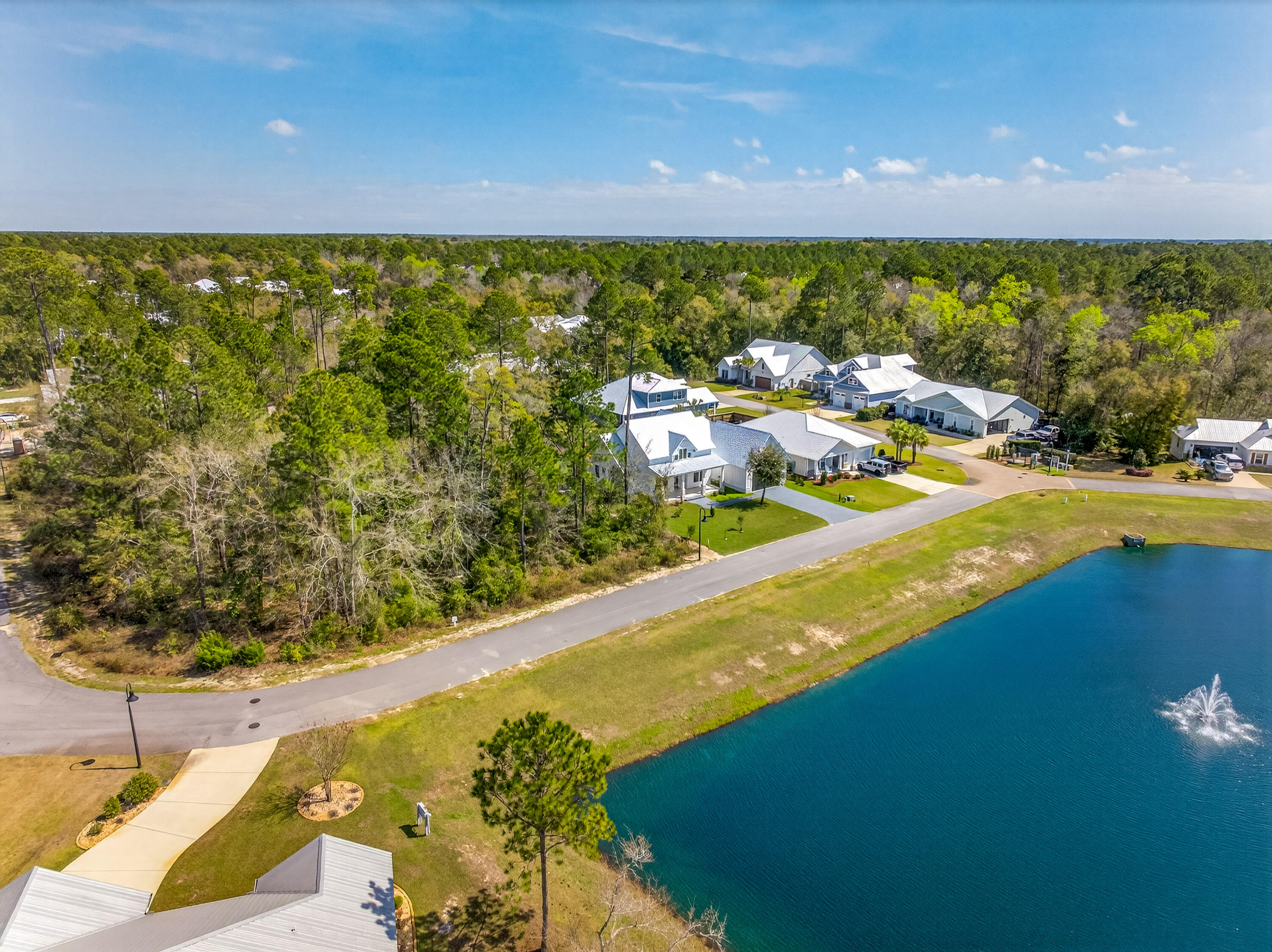 186 Hibernate Way Freeport, FL 32439 - Photo 45 of 48 .