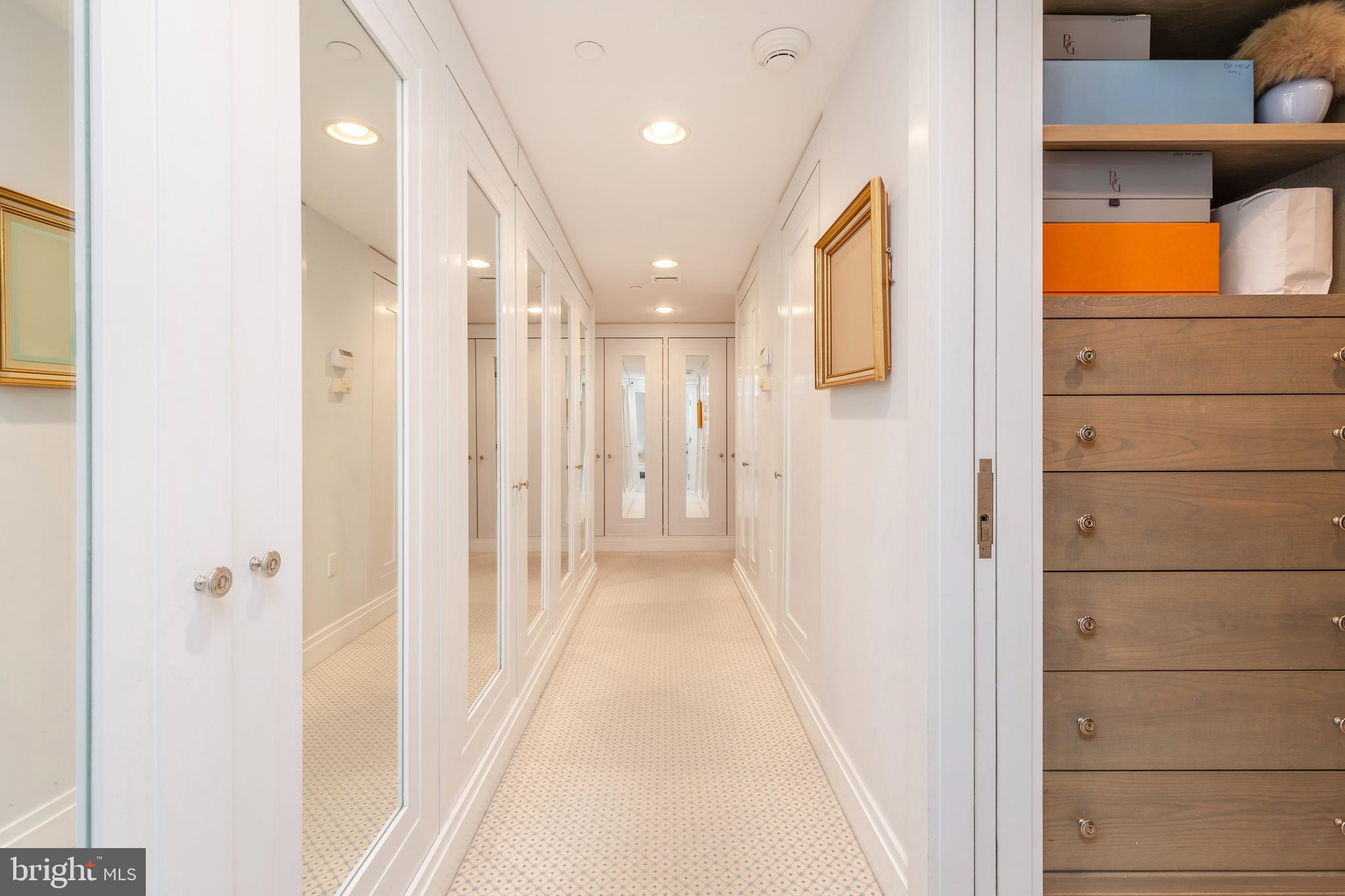 202 West Rittenhouse Square, Unit 1208 Philadelphia, PA 19103 - Photo 29 of 68 Gallery Image 29