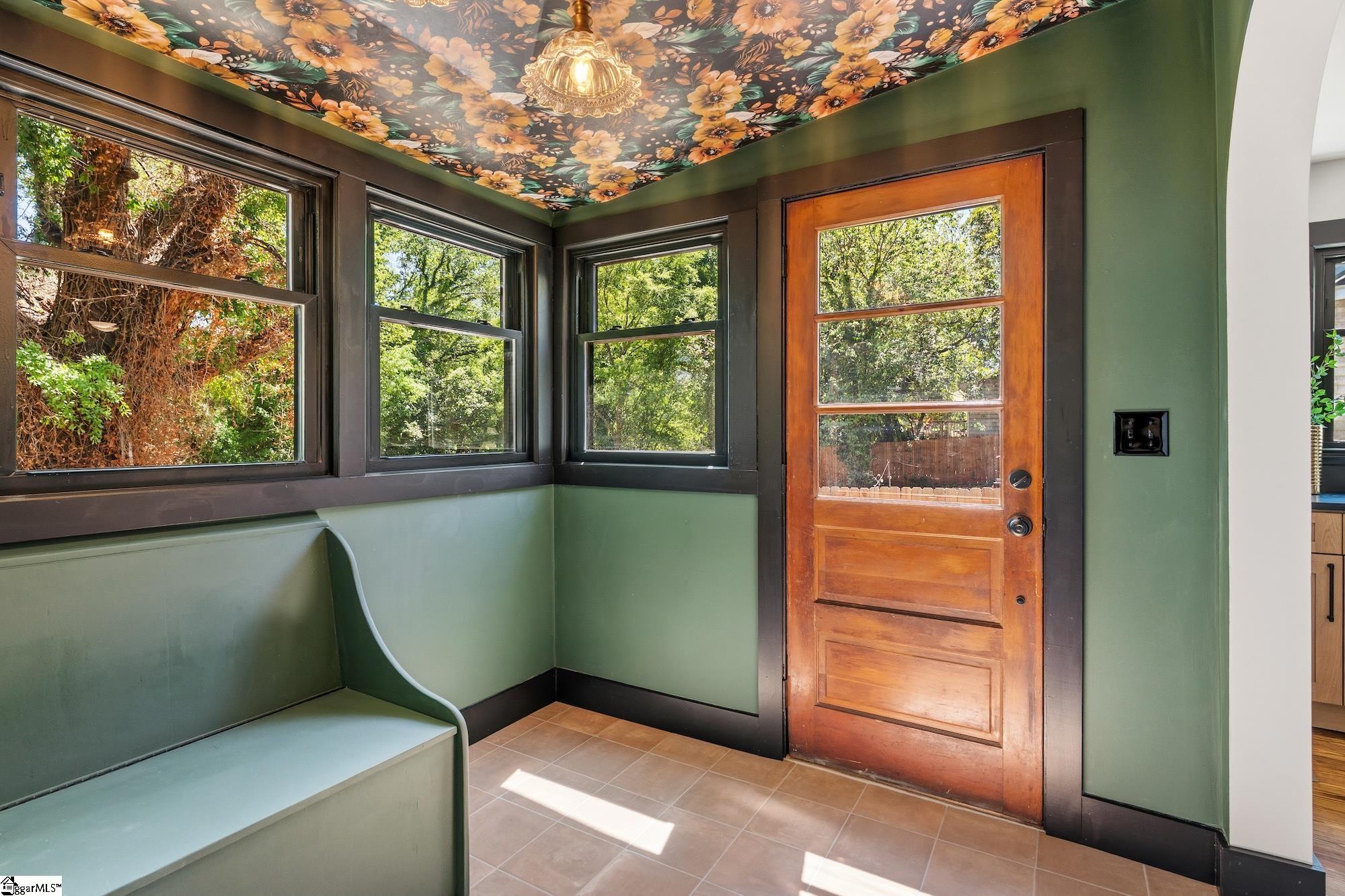 806 Perry Road Greenville, SC 29609 - Photo 15 of 38