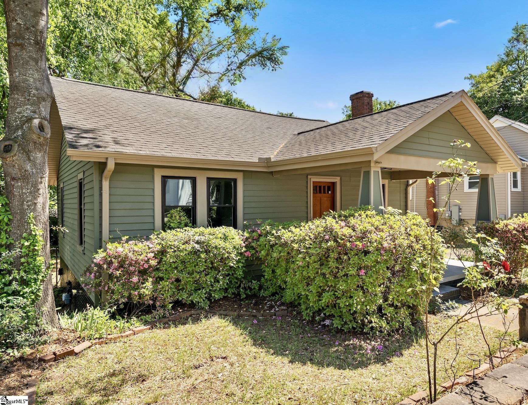 806 Perry Road Greenville, SC 29609 - Photo 3 of 38