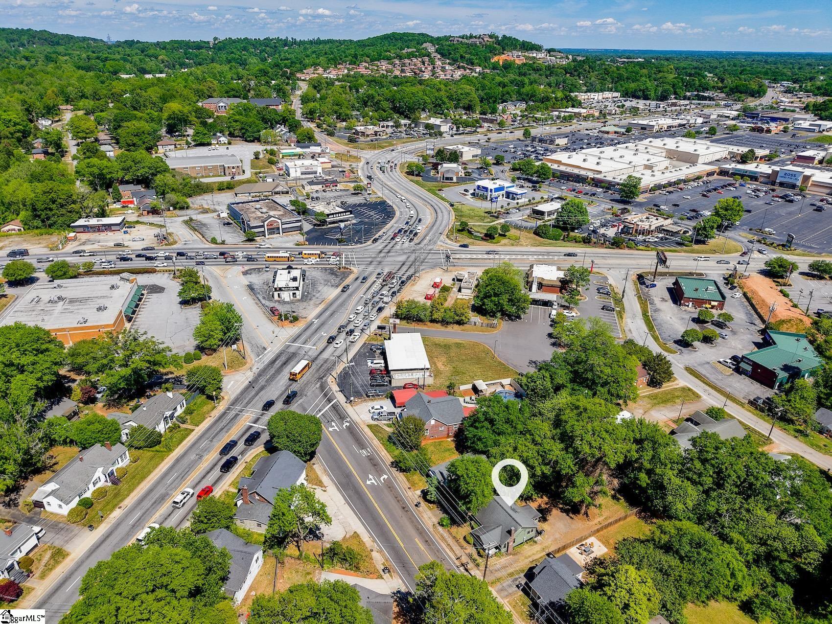 806 Perry Road Greenville, SC 29609 - Photo 32 of 38