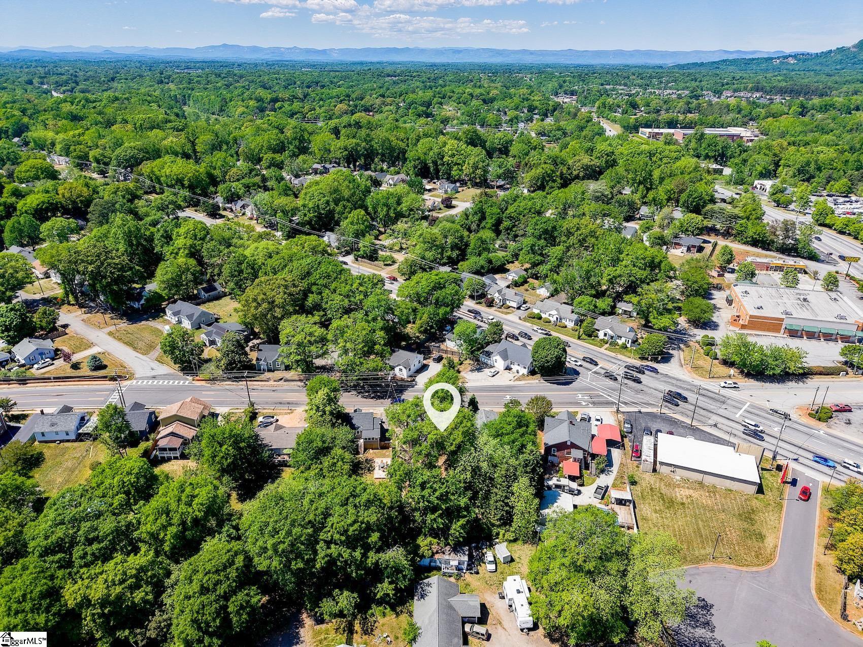 806 Perry Road Greenville, SC 29609 - Photo 36 of 38