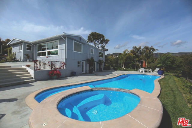 6414 Cavalleri Road Malibu, CA 90265 - Photo 13 of 16