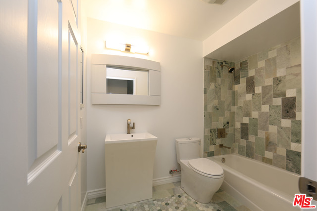 6414 Cavalleri Road Malibu, CA 90265 - Photo 10 of 16