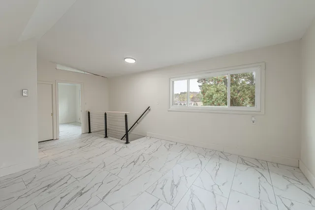 $315,000 | 512 4th, New Glarus, WI 53574