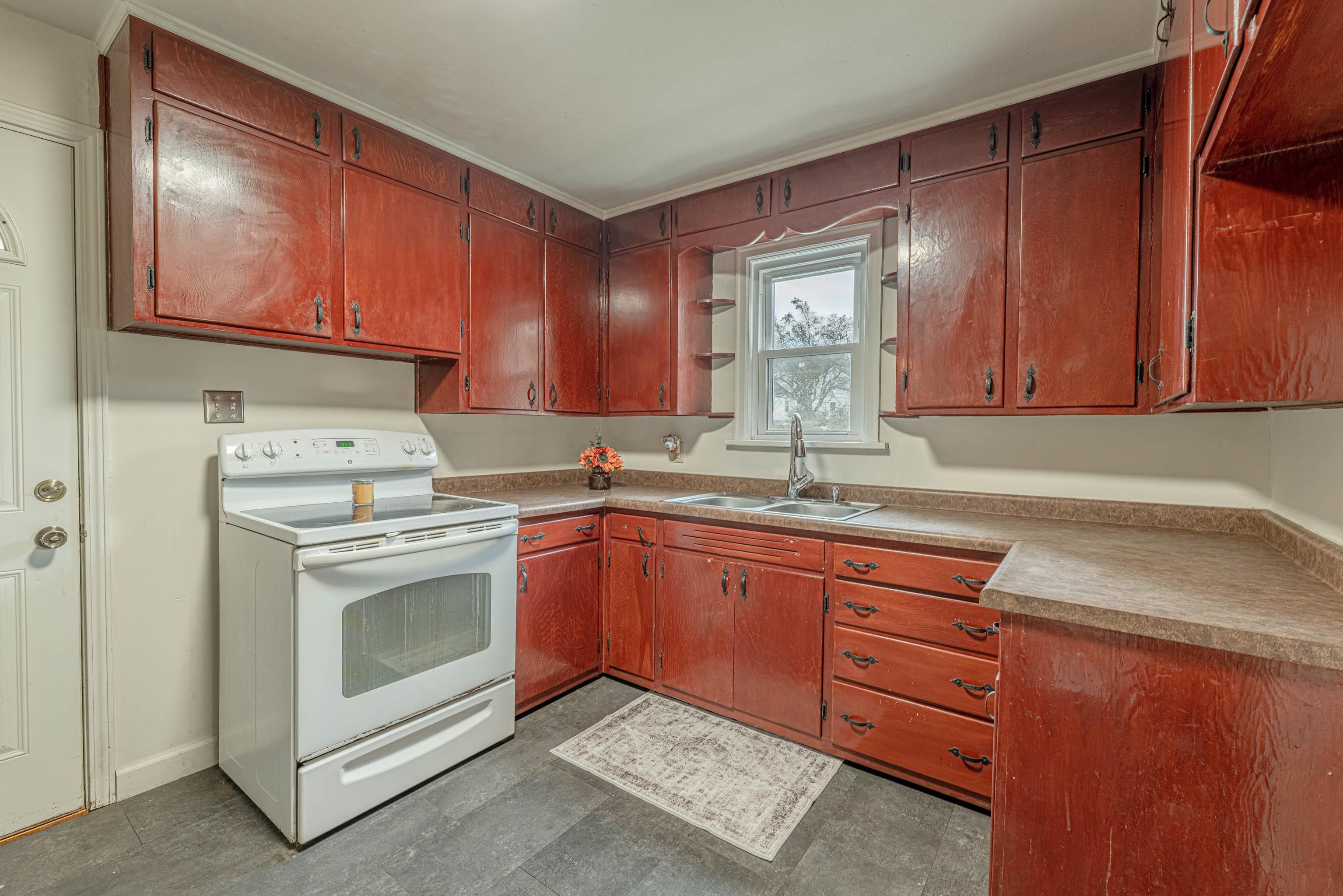 512 4th New Glarus, WI 53574 - Photo 32 of 49