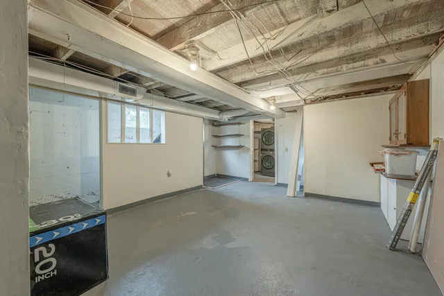 $315,000 | 512 4th, New Glarus, WI 53574