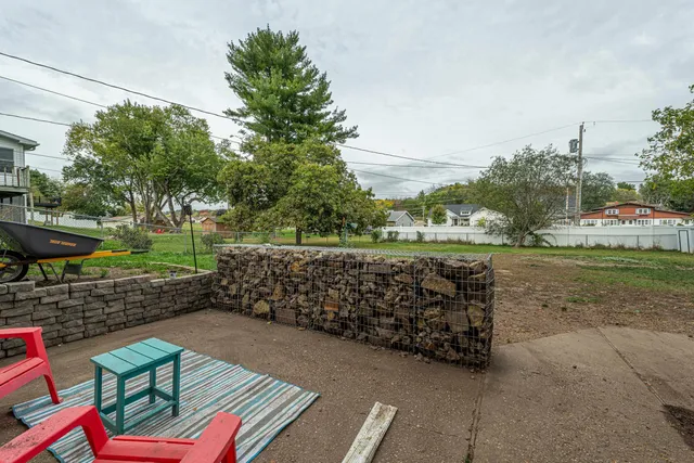 $315,000 | 512 4th, New Glarus, WI 53574