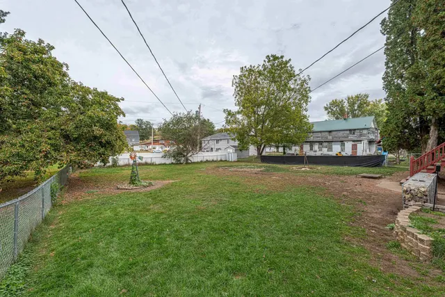 $315,000 | 512 4th, New Glarus, WI 53574