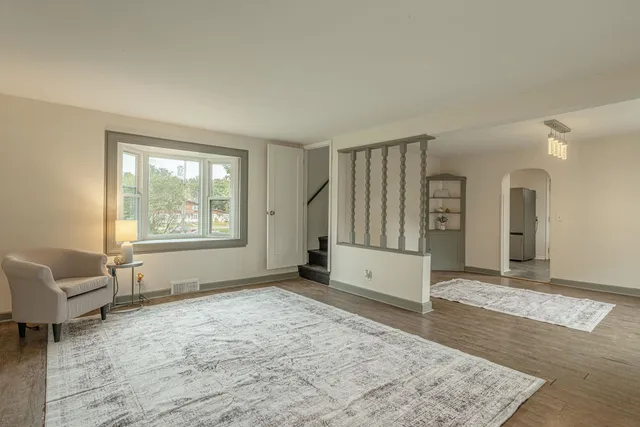 $315,000 | 512 4th, New Glarus, WI 53574