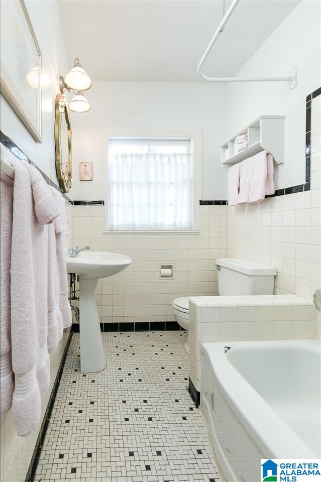 1832 Lancaster Road Birmingham, AL 35209 - Photo 19 of 23