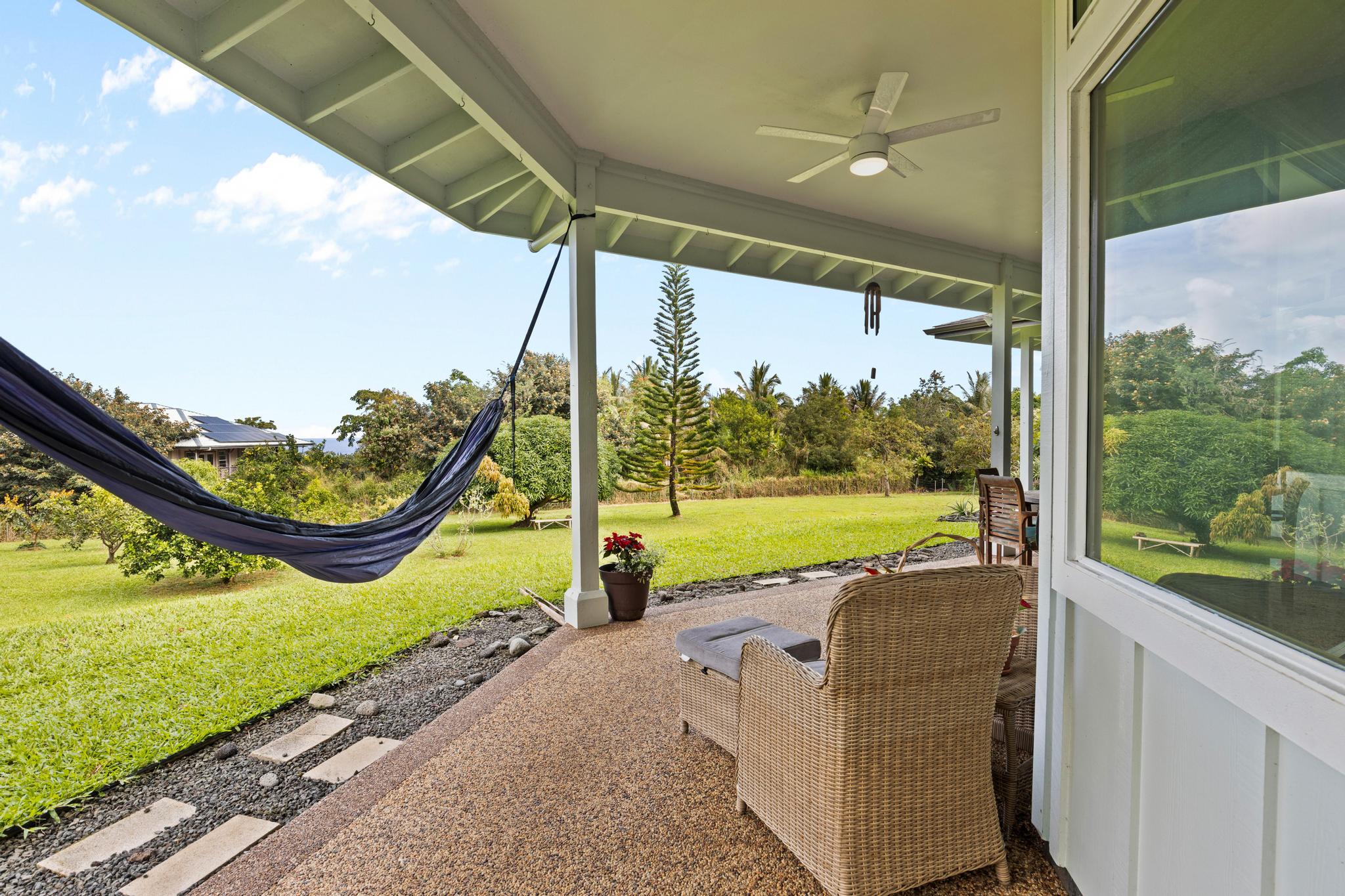28-256 Akaka Falls Road Honomu, HI 96728 - Photo 23 of 30 a view of swimming pool from a balcony