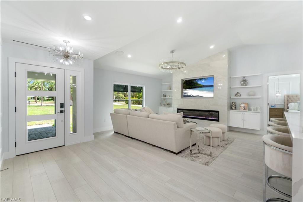 4106 3rd Avenue Southwest Naples, FL 34119 - Photo 11 of 38