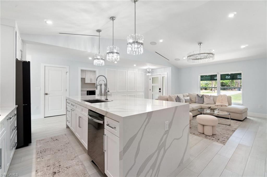 4106 3rd Avenue Southwest Naples, FL 34119 - Photo 2 of 38