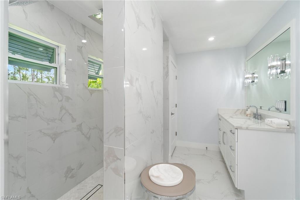 4106 3rd Avenue Southwest Naples, FL 34119 - Photo 21 of 38